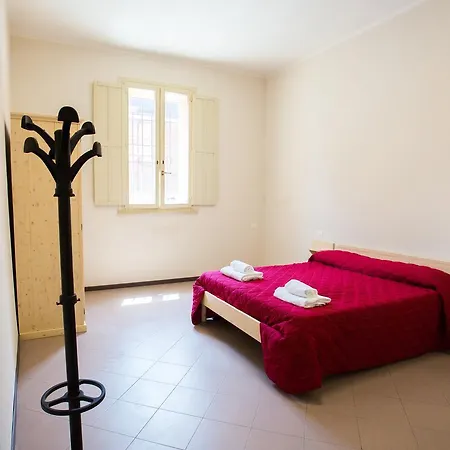 Student's Estense Hostel Ferrara